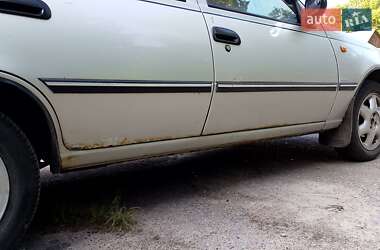 Седан Daewoo Nexia 2006 в 
