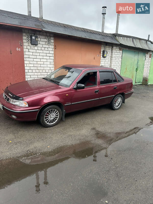 Седан Daewoo Nexia 2008 в Києві
