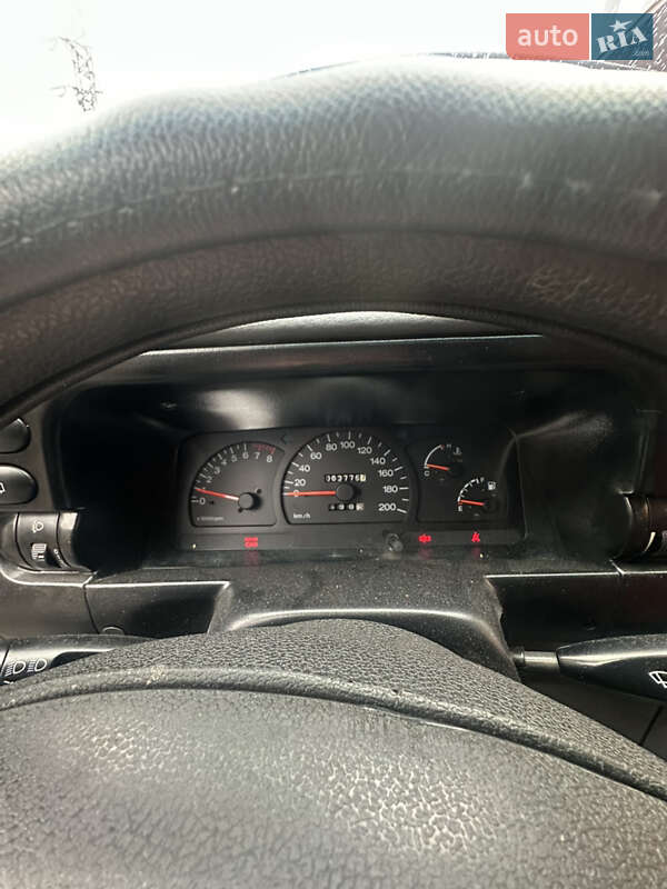 Седан Daewoo Nexia 2008 в Києві