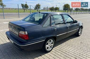 Седан Daewoo Nexia 2007 в 