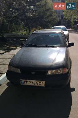 Седан Daewoo Nexia 1995 в Херсоне