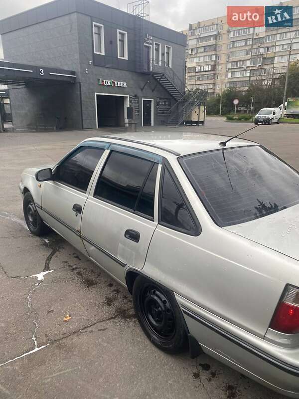 Седан Daewoo Nexia 2006 в Києві