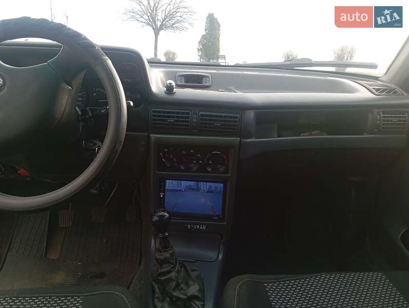 Седан Daewoo Nexia 2005 в Черкасах