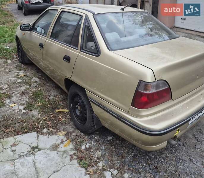 Седан Daewoo Nexia 2007 в Киеве