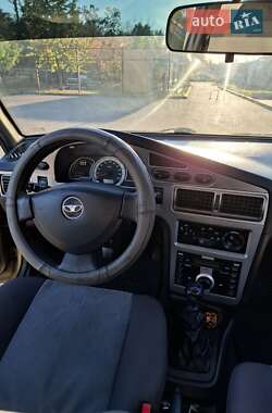 Седан Daewoo Nexia 2009 в 