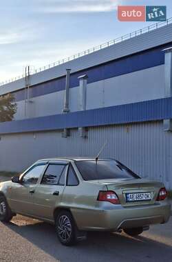 Седан Daewoo Nexia 2009 в 