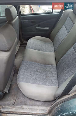 Седан Daewoo Nexia 1997 в 