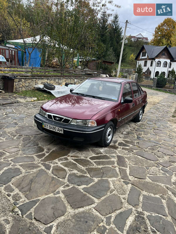 Седан Daewoo Nexia 2007 в  фото Седан Daewoo Nexia 2007 в