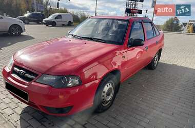 Седан Daewoo Nexia 2011 в  фото 3 Седан Daewoo Nexia 2011 в