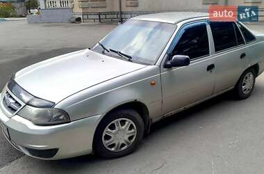 Седан Daewoo Nexia 2008 в Хмельницком
