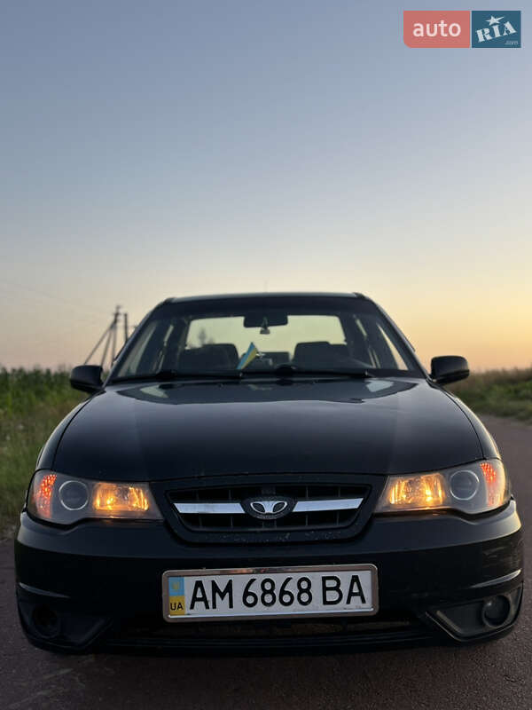 Седан Daewoo Nexia 2009 в Овруче