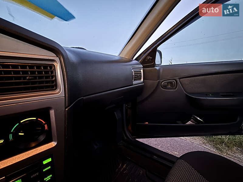 Седан Daewoo Nexia 2009 в Овруче