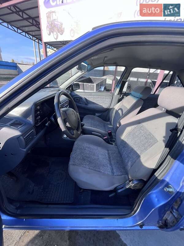 Седан Daewoo Nexia 2007 в Кременчуці фото 8 Седан Daewoo Nexia 2007 в Кременчуці