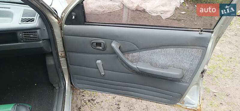 Седан Daewoo Nexia 2007 в Остроге