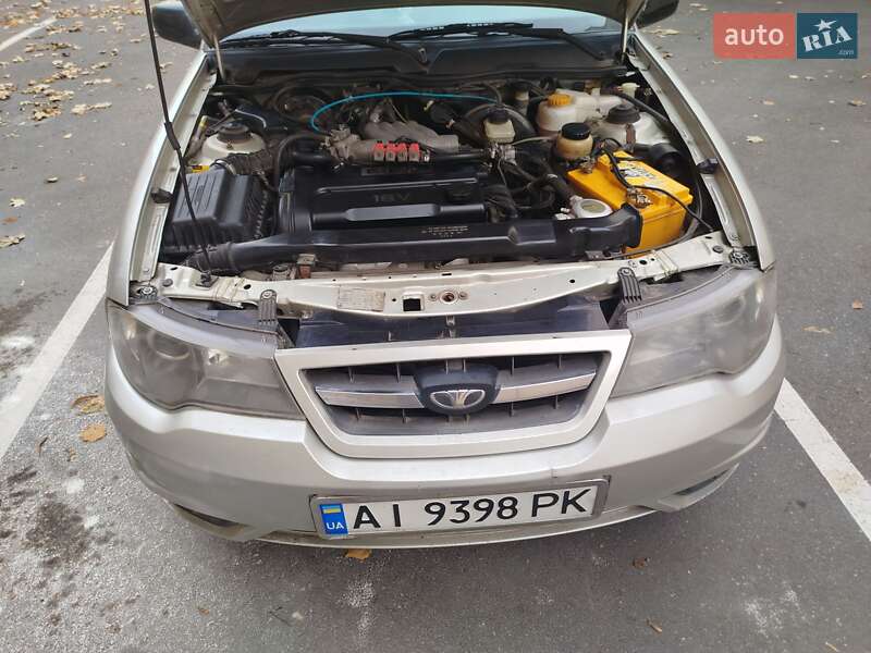 Седан Daewoo Nexia 2008 в Києві
