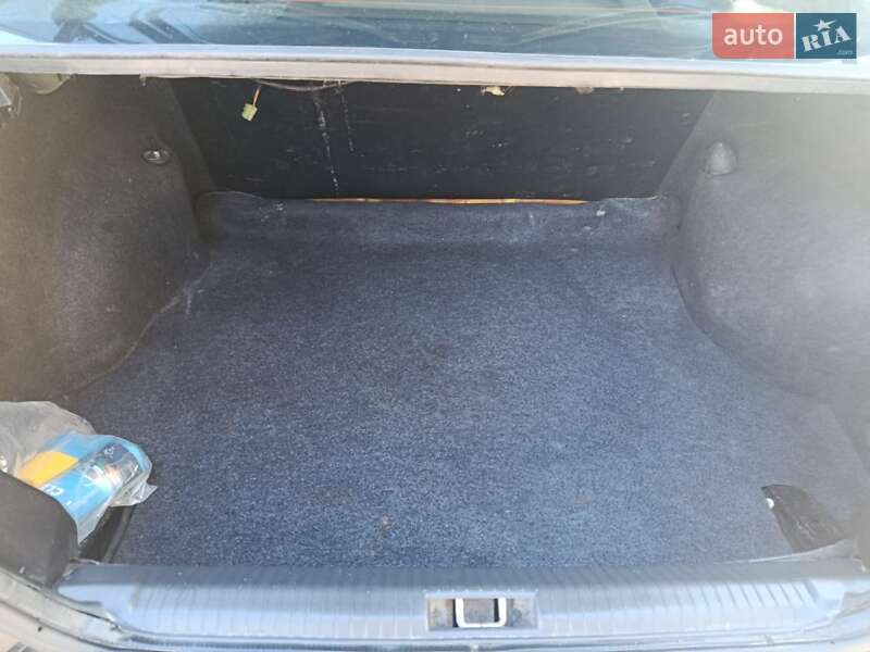 Седан Daewoo Nexia 2010 в Днепре