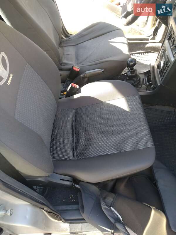 Седан Daewoo Nexia 2008 в Николаеве