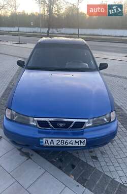 Седан Daewoo Nexia 2008 в Києві