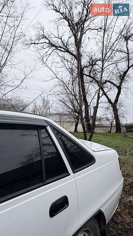 Седан Daewoo Nexia 2011 в Харкові