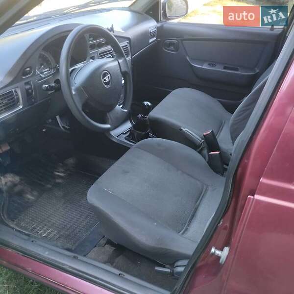 Седан Daewoo Nexia 2008 в Золотоноше