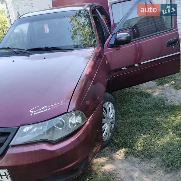 Седан Daewoo Nexia 2008 в Золотоноше