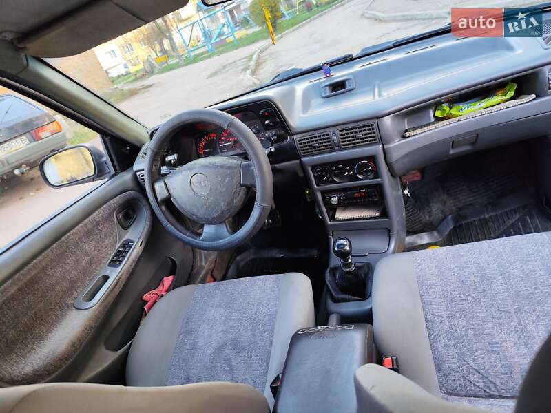 Седан Daewoo Nexia 2007 в Бердичеве