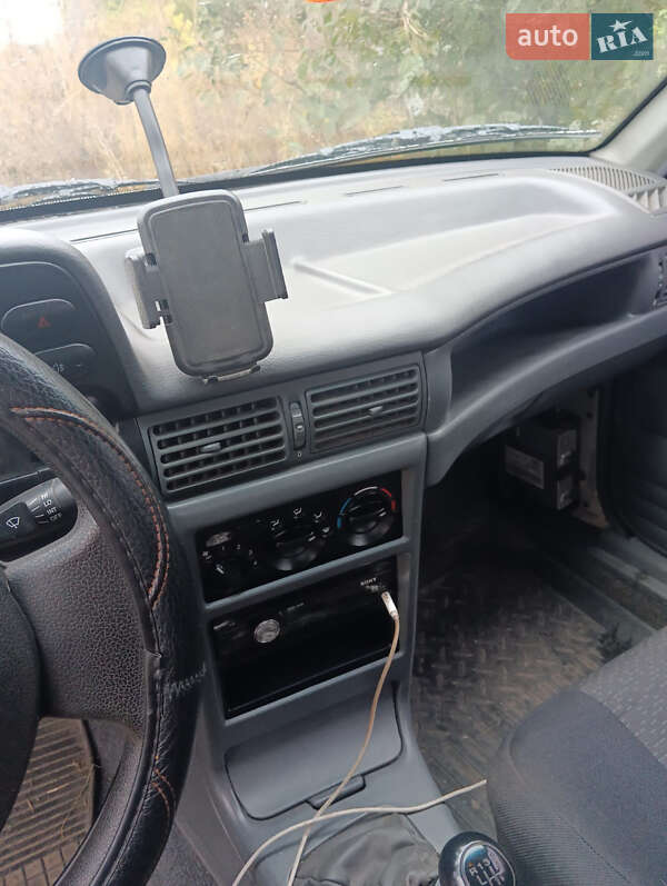 Седан Daewoo Nexia 2008 в Сумах