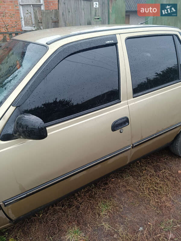 Седан Daewoo Nexia 2008 в Сумах