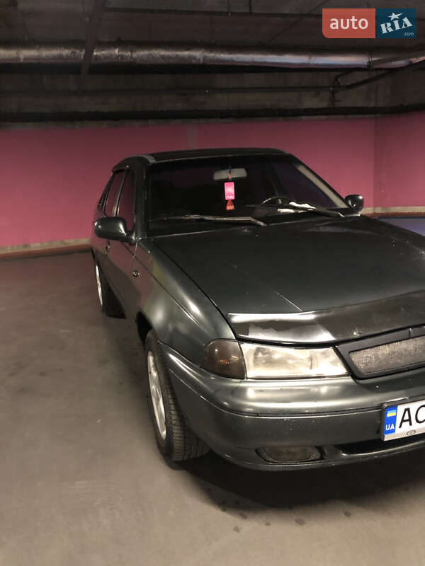 Седан Daewoo Nexia 1997 в Луцьку