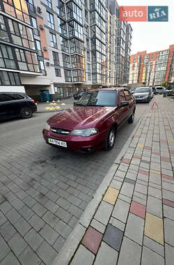 Седан Daewoo Nexia 2010 в Луцке