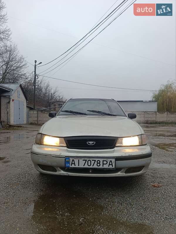 Седан Daewoo Nexia 2007 в Коростышеве