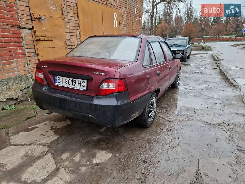 Седан Daewoo Nexia 2013 в Полтаве