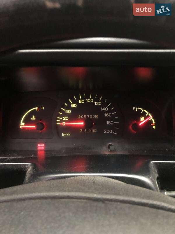 Седан Daewoo Nexia 2008 в Черкасах