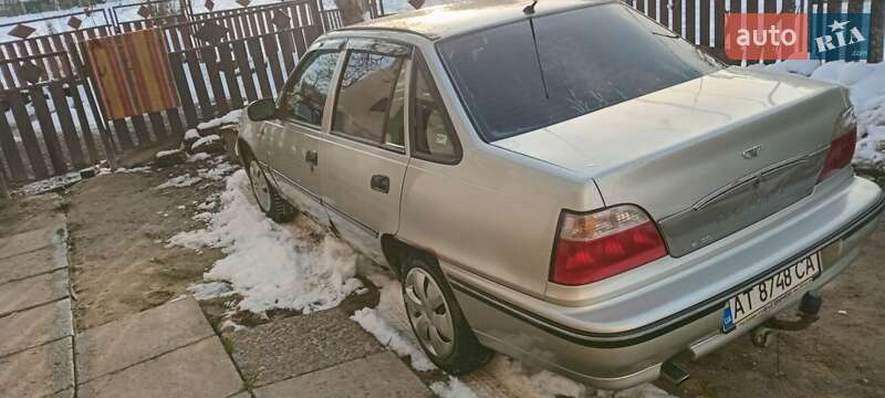 Седан Daewoo Nexia 2006 в Жовкве