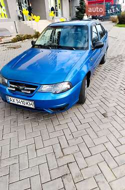 Седан Daewoo Nexia 2012 в Харкові
