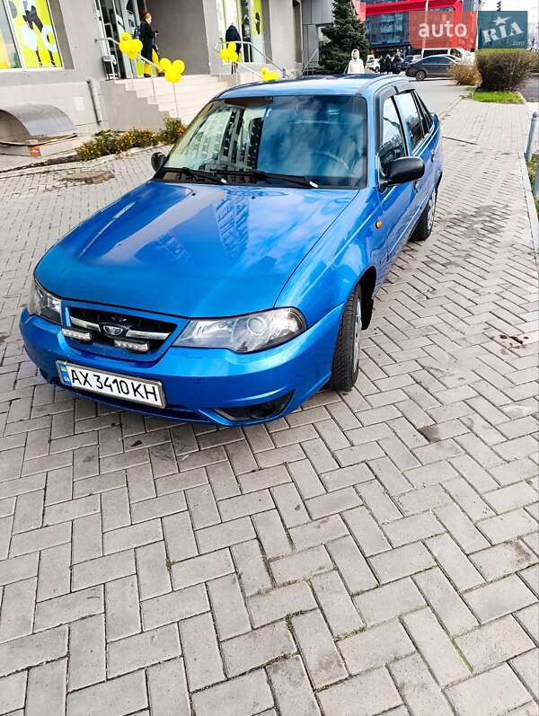 Седан Daewoo Nexia 2012 в Харкові
