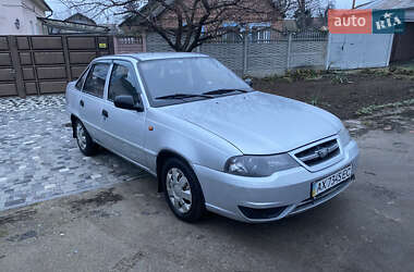 Седан Daewoo Nexia 2012 в Харькове