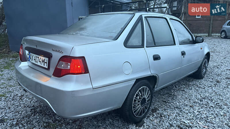 Седан Daewoo Nexia 2010 в Белой Церкви