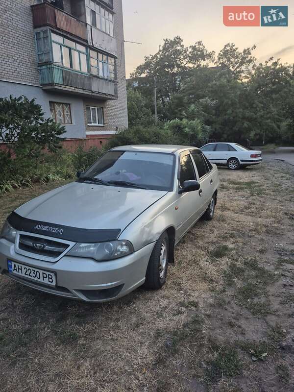 Седан Daewoo Nexia 2008 в Каменском