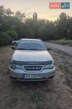 Седан Daewoo Nexia 2008 в Каменском