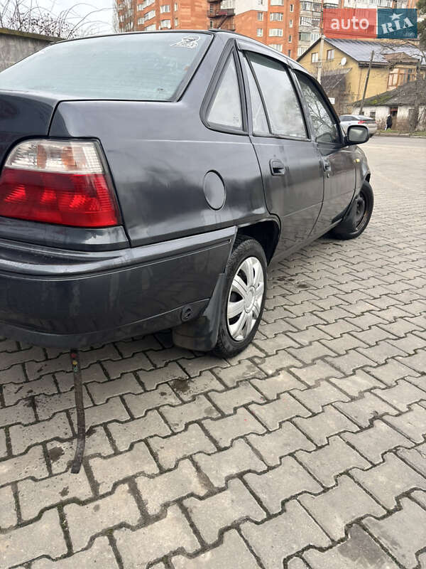 Седан Daewoo Nexia 2003 в Хмельницком