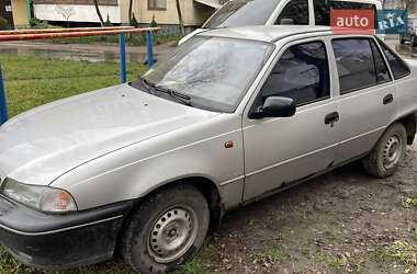 Седан Daewoo Nexia 2004 в Бродах