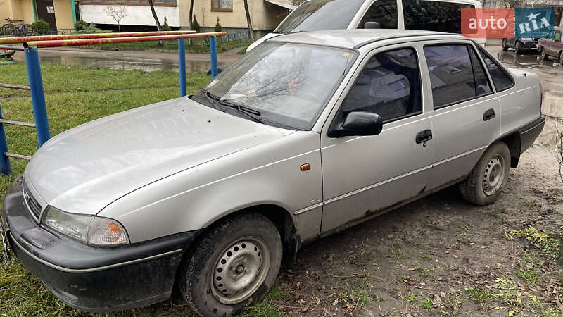 Седан Daewoo Nexia 2004 в Бродах