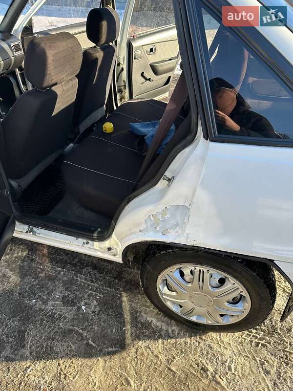 Седан Daewoo Nexia 2009 в Києві