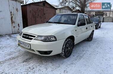 Седан Daewoo Nexia 2009 в Одессе