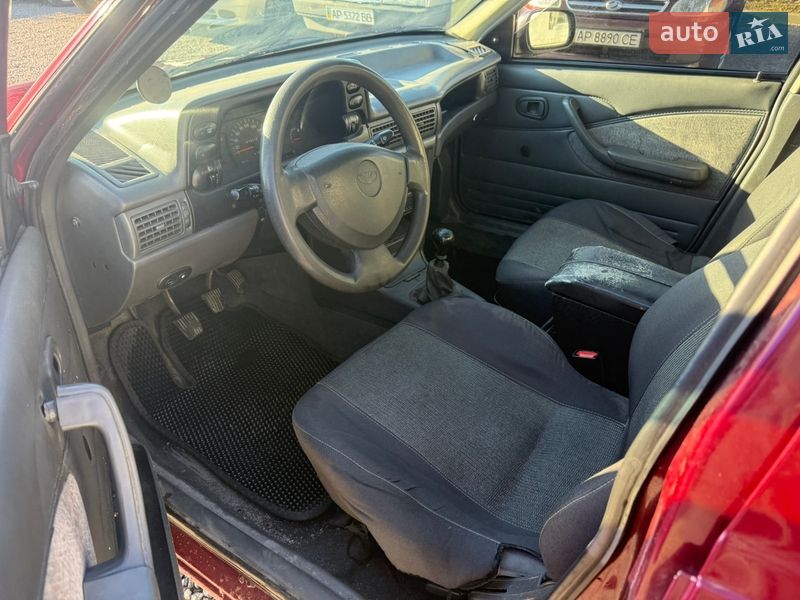 Седан Daewoo Nexia 2007 в Запорожье