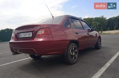 Седан Daewoo Nexia 2010 в Олександрії