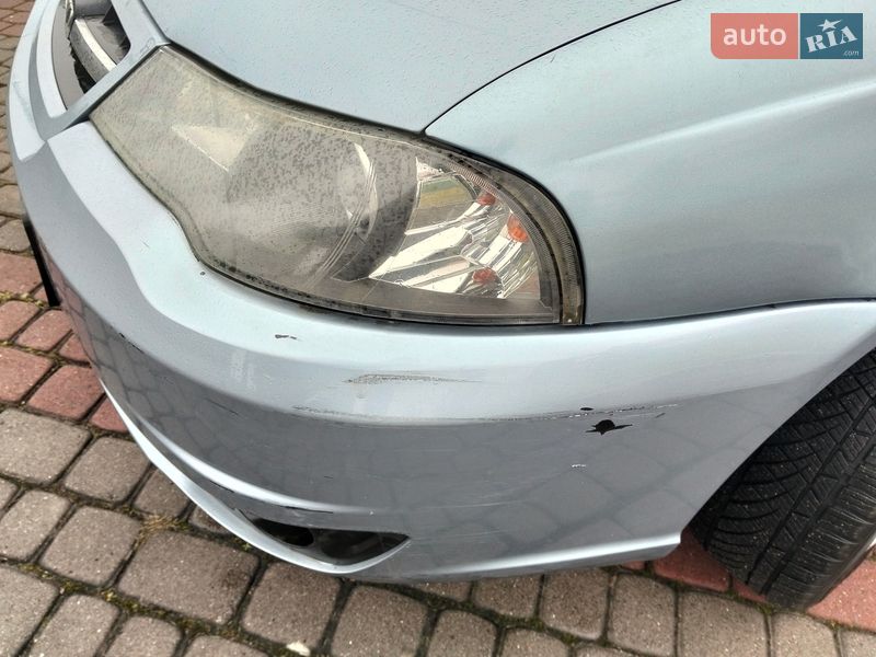 Седан Daewoo Nexia 2011 в Вишневом фото 4 Седан Daewoo Nexia 2011 в Вишневом