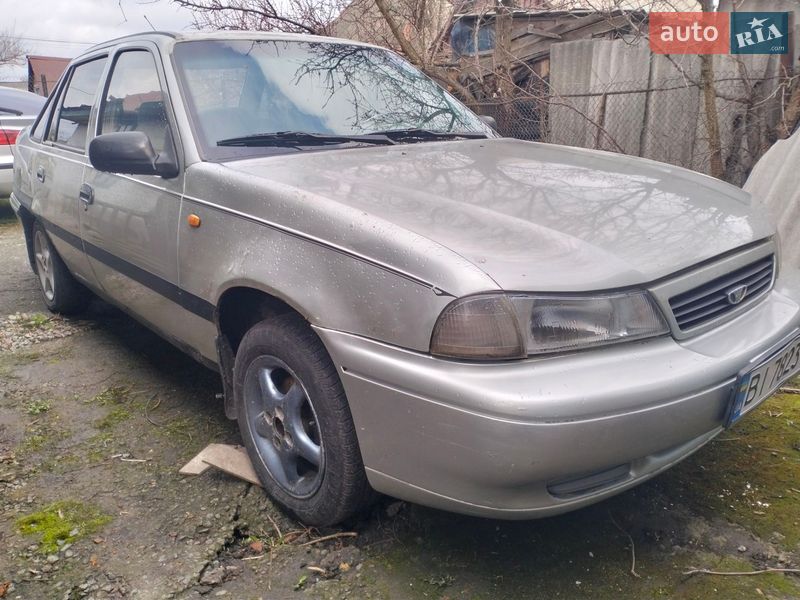 Седан Daewoo Nexia 2005 в Миргороде