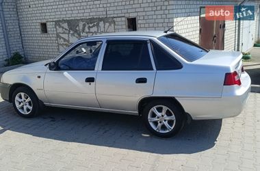Седан Daewoo Nexia 2011 в Житомирі